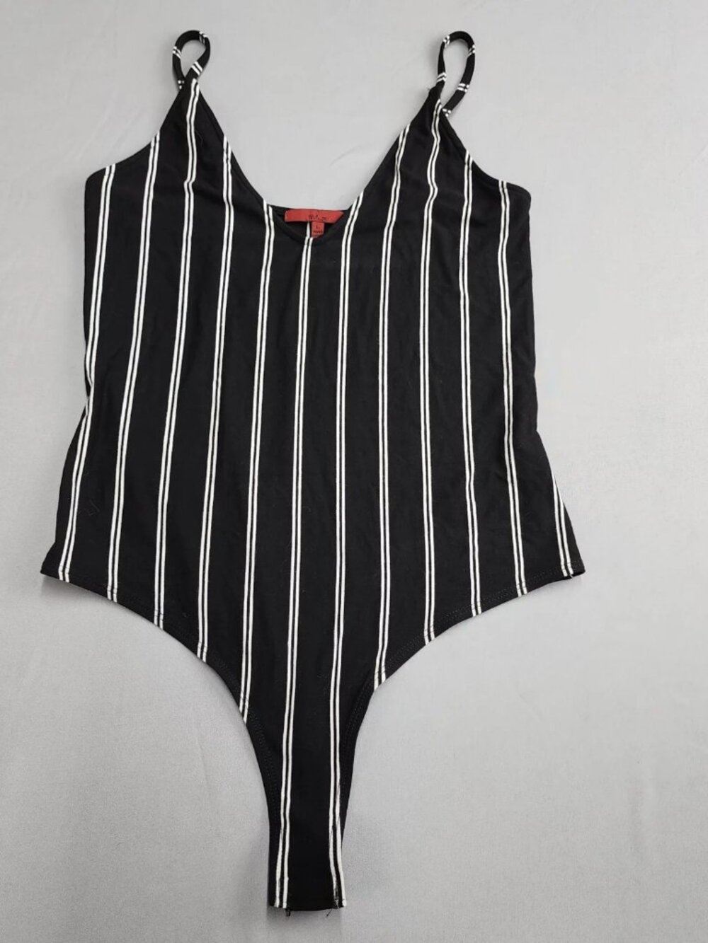 red by BKE Womens Large Black White Striped Thong Bodysuit V-Neck Snap Crotch